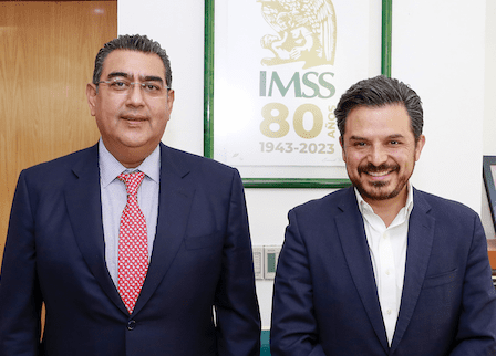 Se reúne el Gobernador Sergio Salomón con el titular del IMSS, Zoé Robledo
