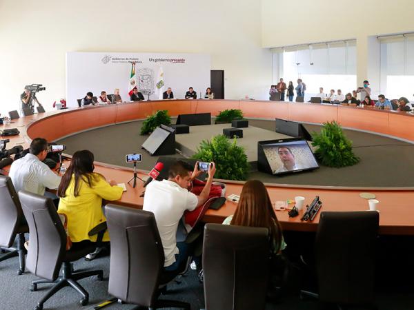 Anuncia Sergio Salomón reactivación de clases presenciales en 40 municipios