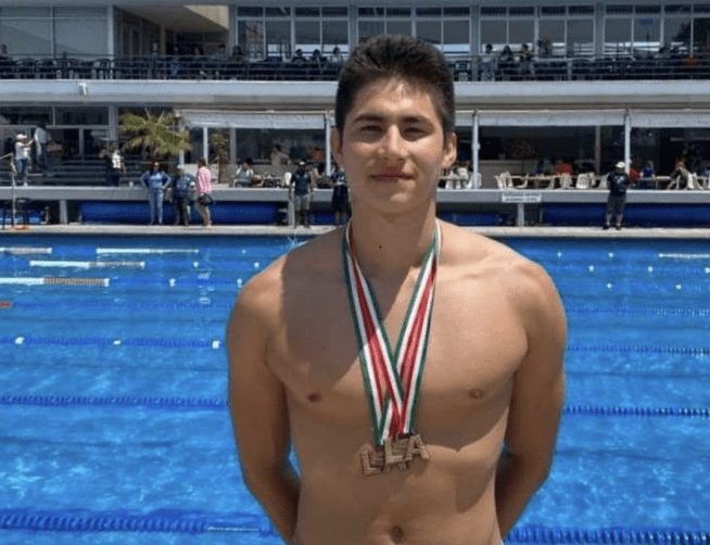 Selectivo de natación BUAP obtiene 18 medallas en campeonato estatal