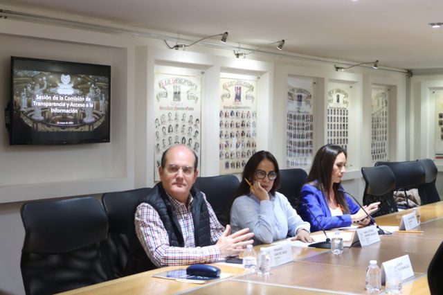 Responde Comisión de Transparencia de la LXI Legislatura un oficio ciudadano 