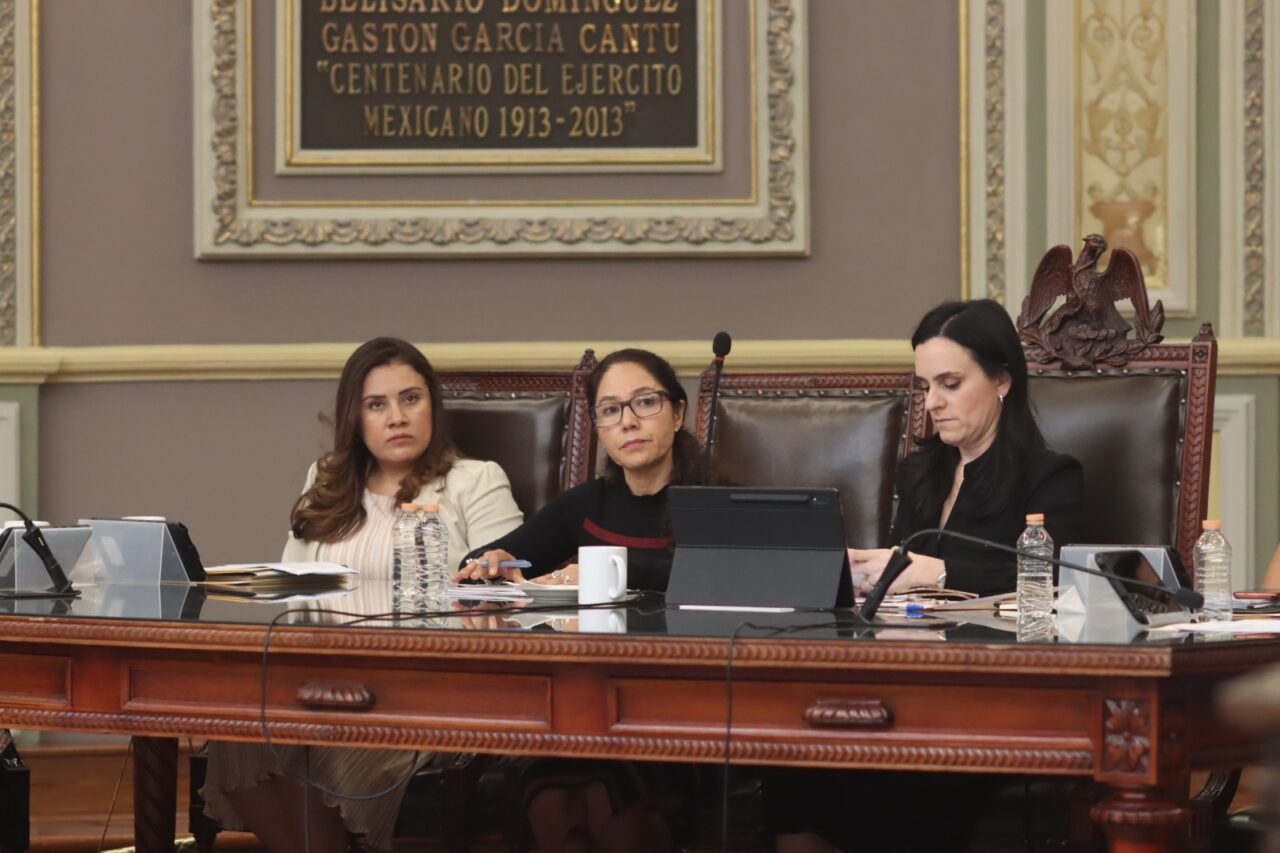 Comparece la titular de Planeación y Finanzas ante el Pleno de la LXI Legislatura