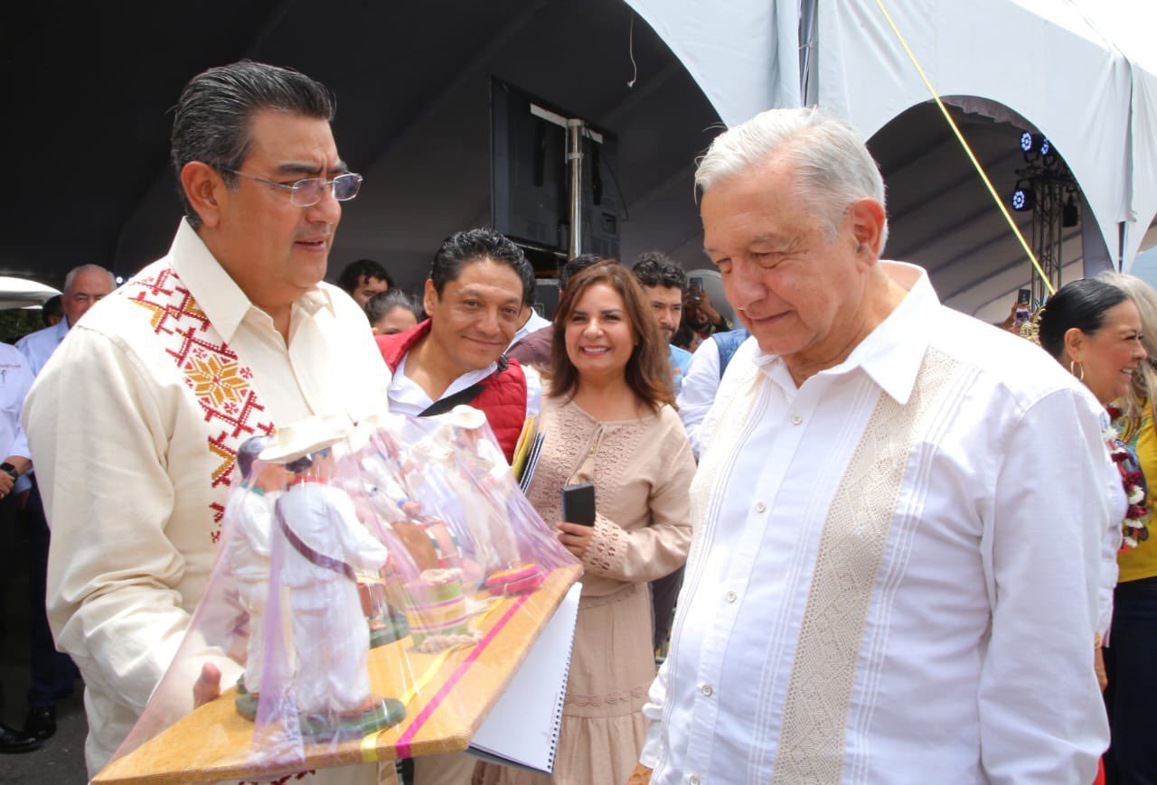 Seguiremos apoyando a Puebla y al Gobernador Sergio Céspedes: AMLO
