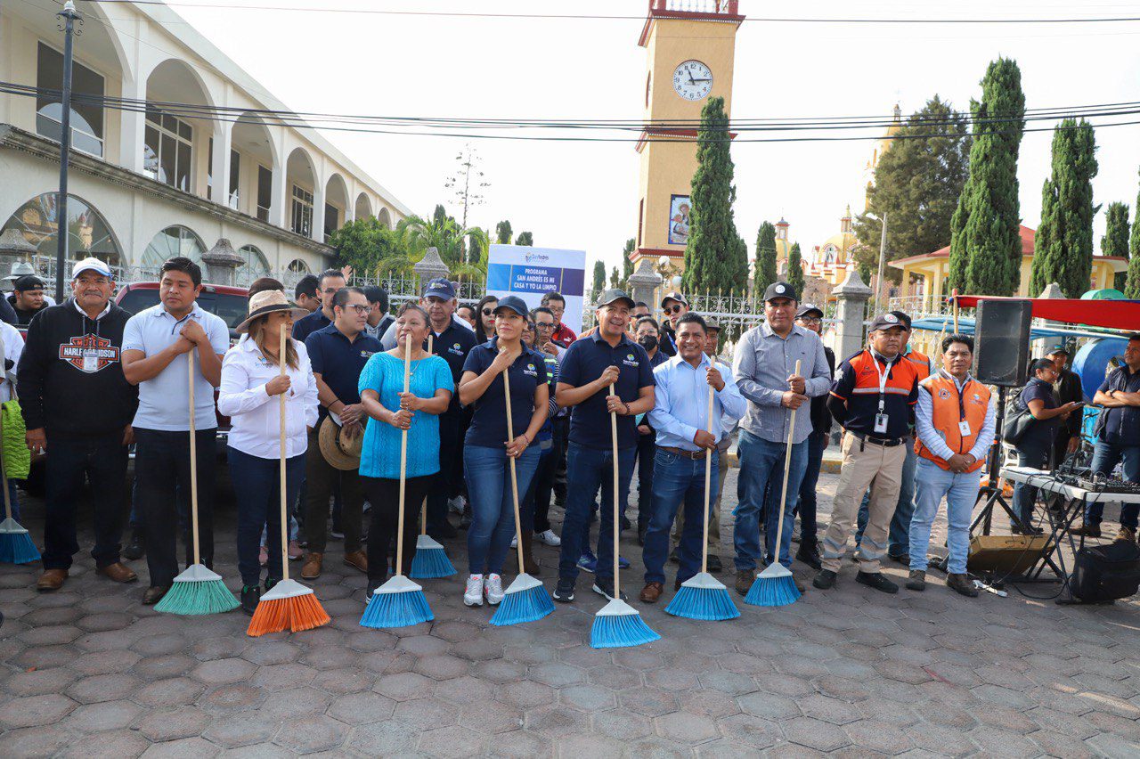 Lleva Mundo Tlatehui la jornada «San Andrés es mi Casa y yo la Limpio» a San Antonio Cacalotepec