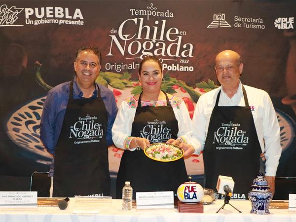 Presenta gobierno de Sergio Salomón temporada de Chile en Nogada en Veracruz