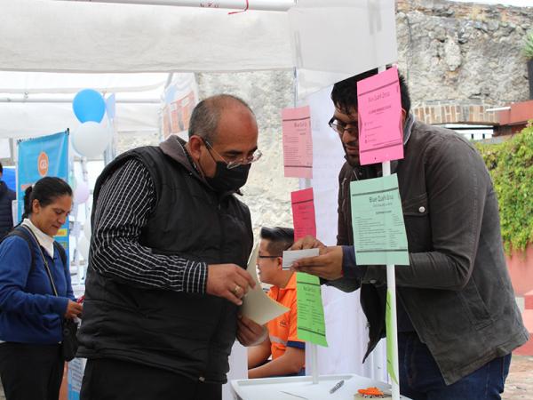 Amplía gobierno estatal oferta laboral para habitantes de la ciudad de Puebla