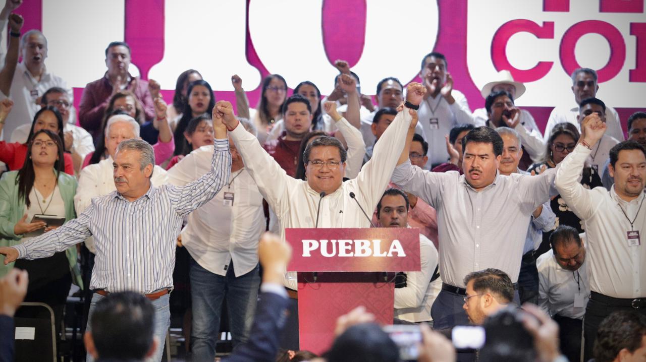 Julio Huerta va por gubernatura; renuncia a SEGOB