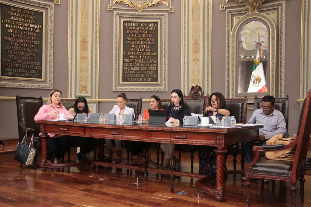 Promueven en el Congreso iniciativas para impulsar inclusión laboral de egresados