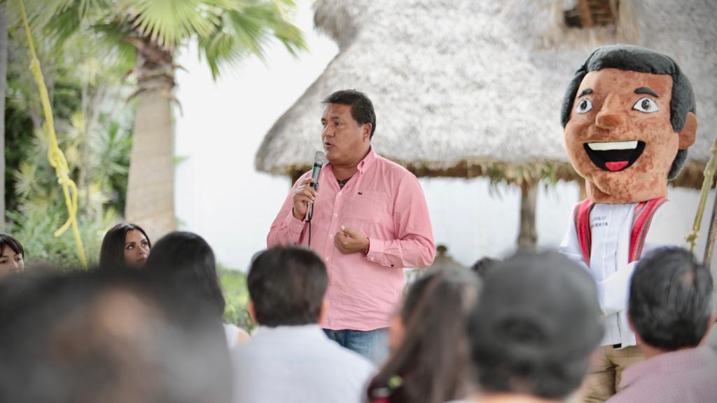 Instala Julio Huerta asambleas por la unidad en El Verde, Cuautlancingo, Coronango y Libres