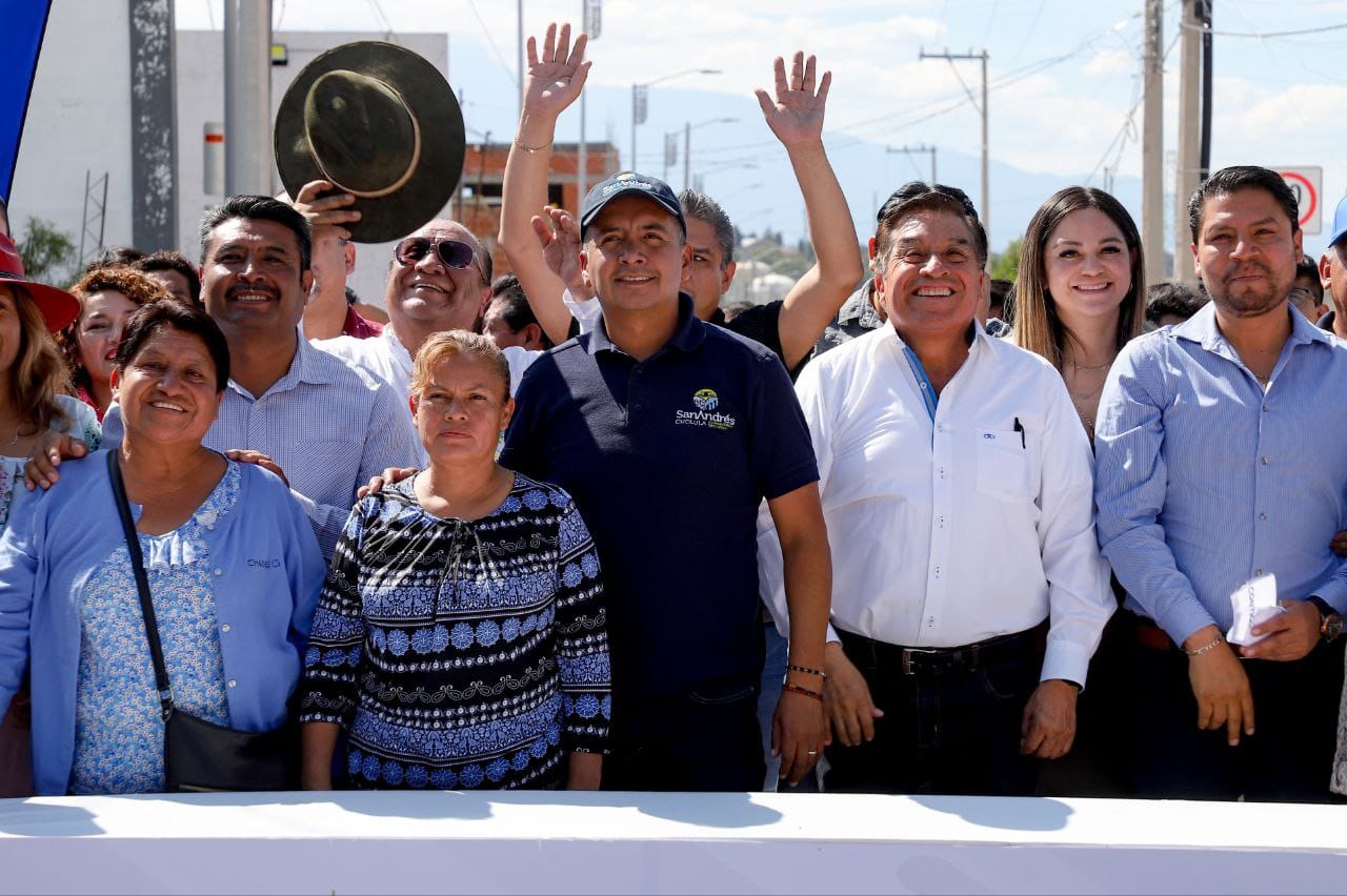 Inauguración del Adoquinamiento de la Calle Emiliano Zapata en Tlaxcalancingo, San Andrés Cholula