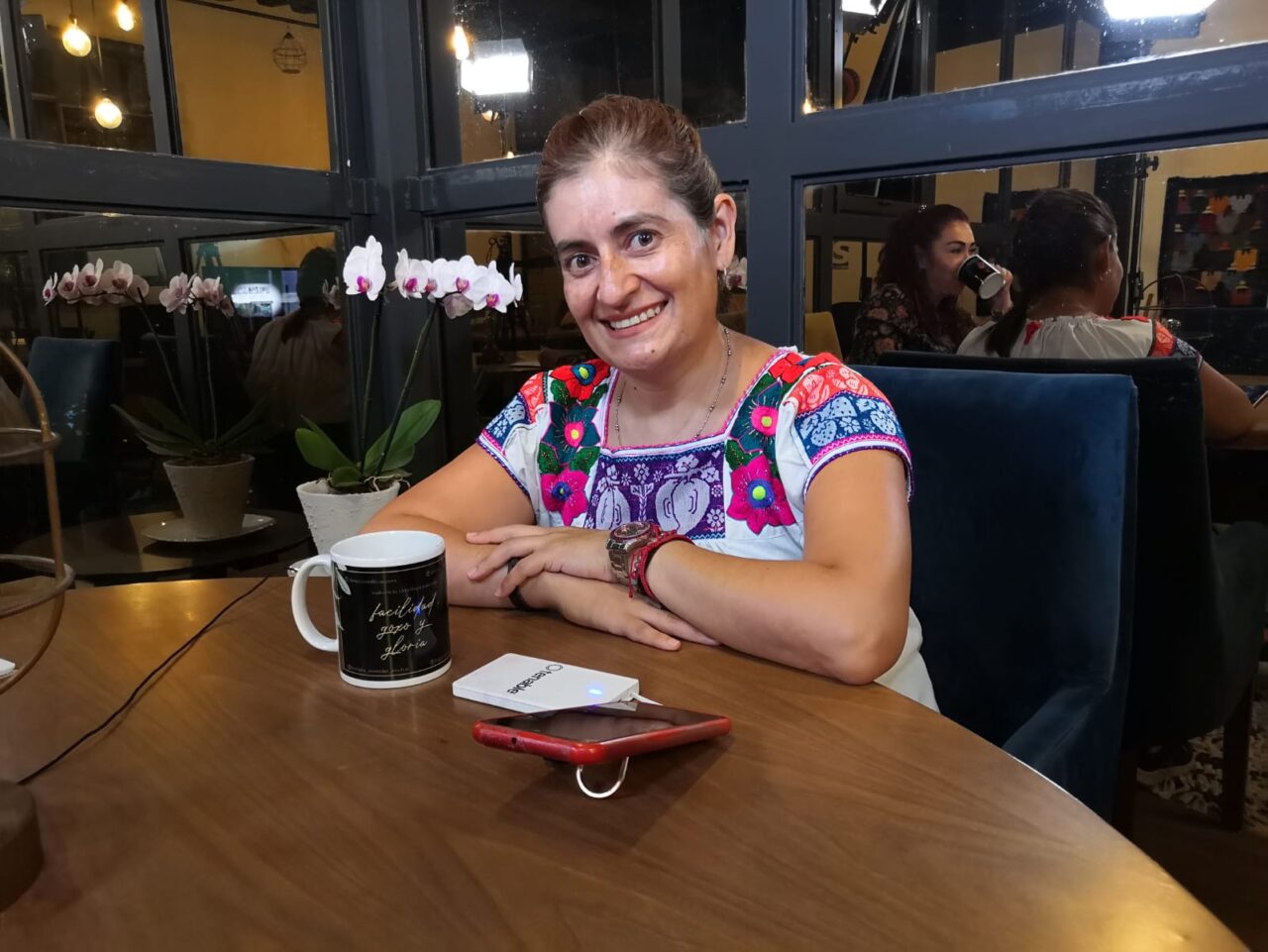 El reto ahora es que las mujeres en el poder político se rodeen de otras: Celina Peña