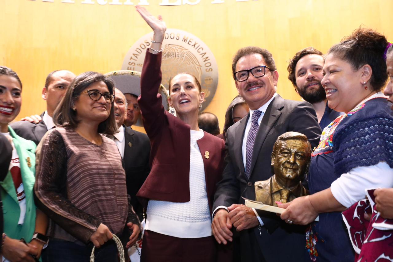 Se reúnen diputados de Morena con Claudia Sheinbaum para consolidad a la «4T»