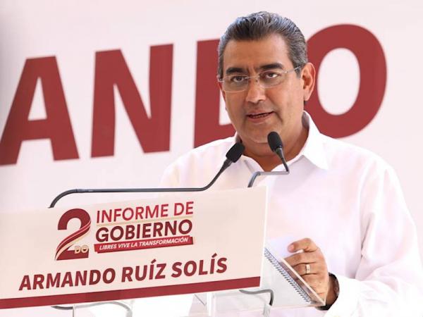 El mandatario Sergio Salomón asiste a 2do informe de labores del presidente municipal de Libres
