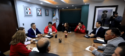 Instala PRI centro de acopio en apoyos a damnificados por el huracán Otis