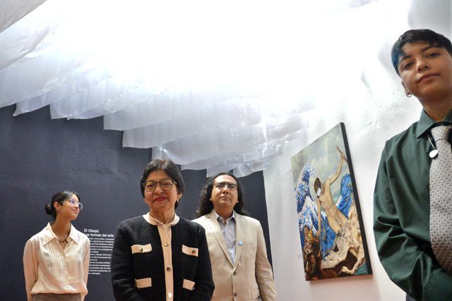 Inaugura Rectora María Lilia Cedillo Ramírez la exposición “El oleaje, las formas del arte” 