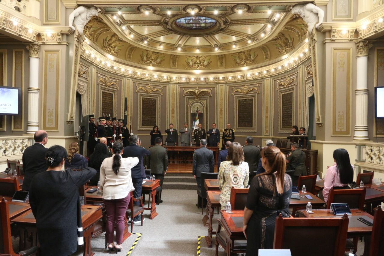 Inscriben en el Muro de Honor del Congreso del Estado: “2023, Año del Bicentenario del Heroico Colegio Militar”