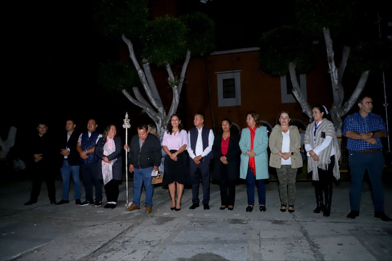 Presentan Fiscales de La Parroquia de San Andrés y el Ayuntamiento Video Mapping de la Historia del Municipio