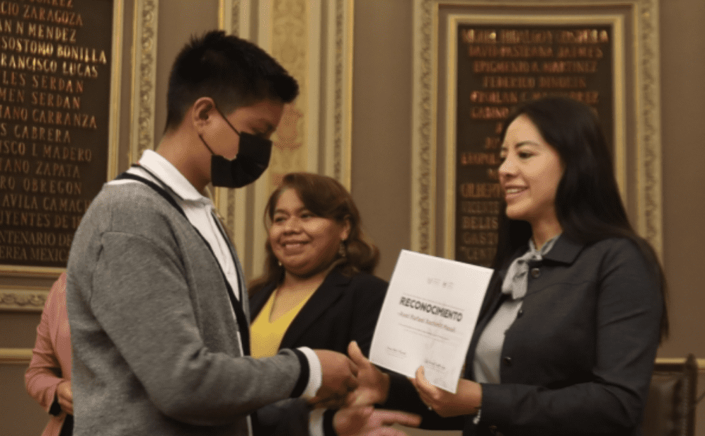 Voluntariado abre las puertas del Congreso del Estado a niñas, niños y jóvenes de la entidad