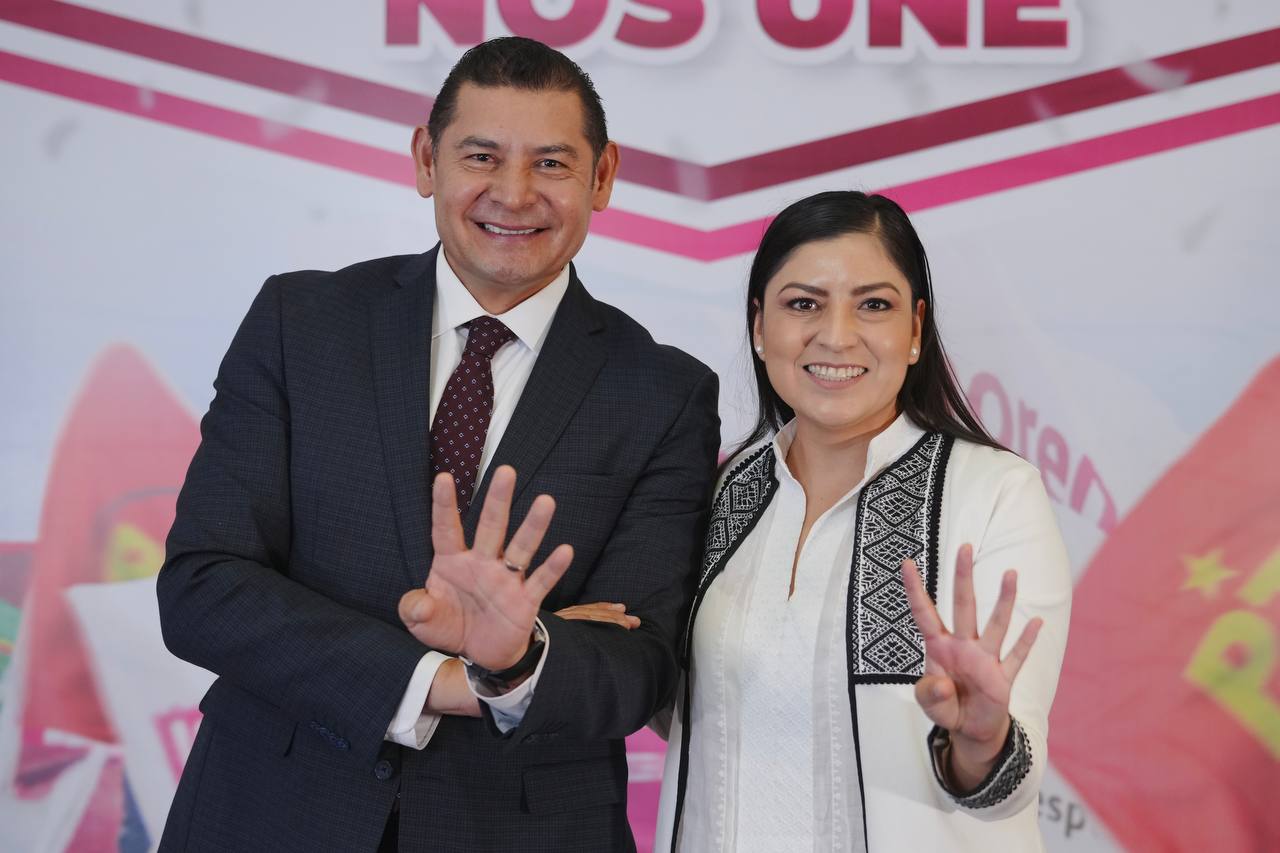 Alejandro Armenta y Claudia Rivera, ganadores de la encuesta de Morena en Puebla: Mario Delgado