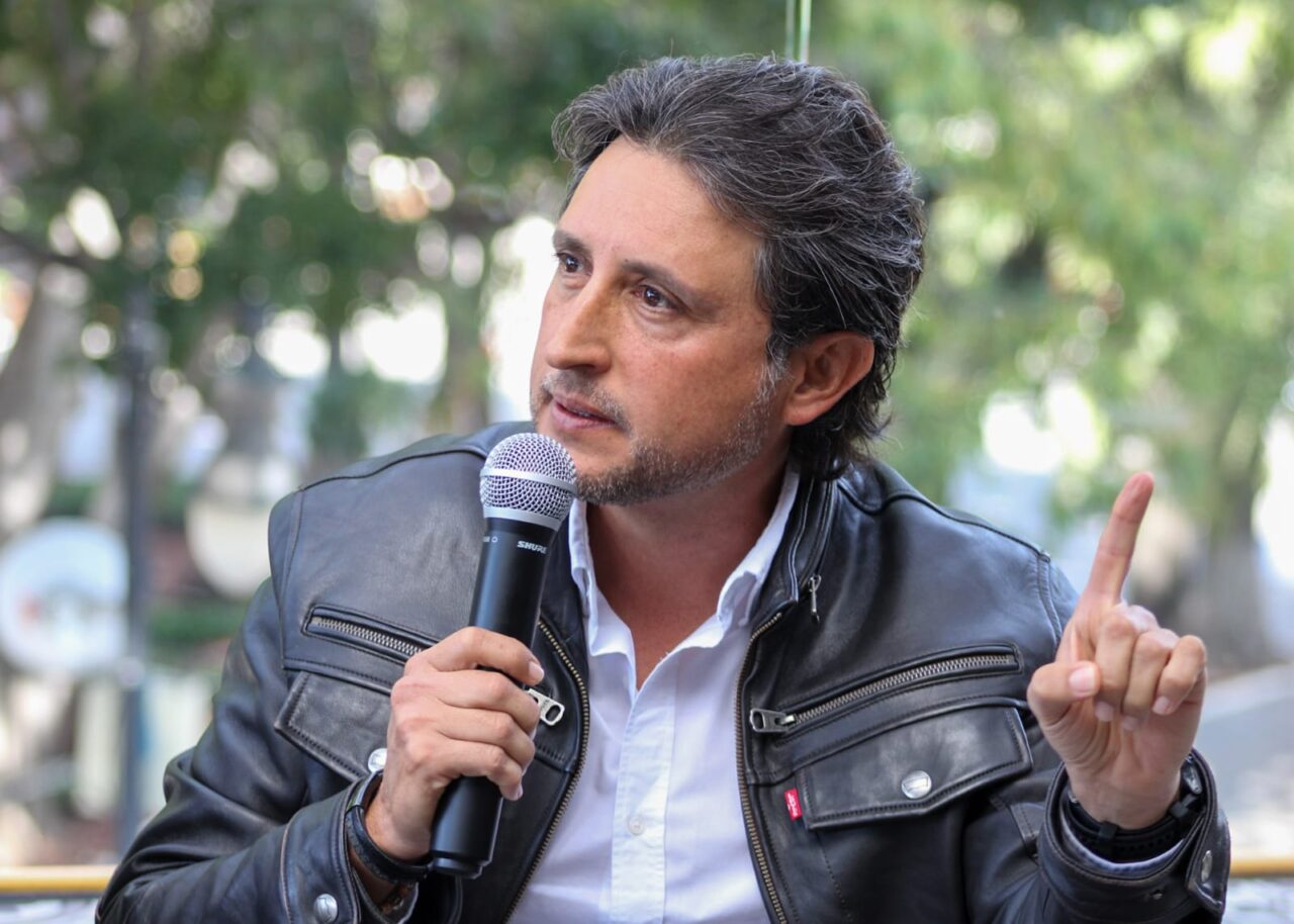 José Juan Espinosa anuncia acciones legales ante la FGR por acciones simuladas