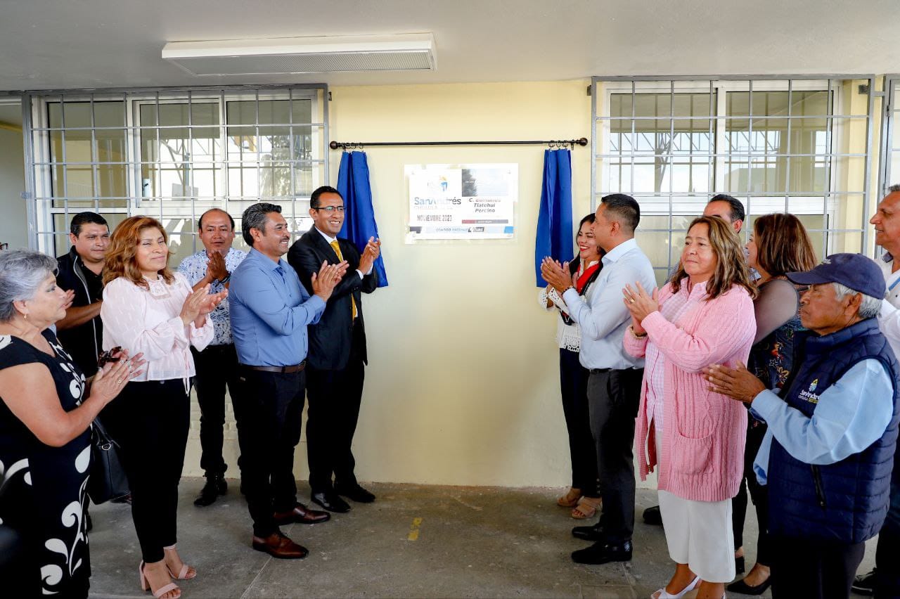 Inaugura Mundo Tlatehui rehabilitación de la primaria 24 de Febrero en Tlaxcalancingo