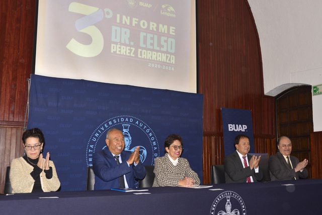 Destaca Facultad de Lenguas por sus acreditaciones y los servicios que ofrece dentro y fuera de la institución