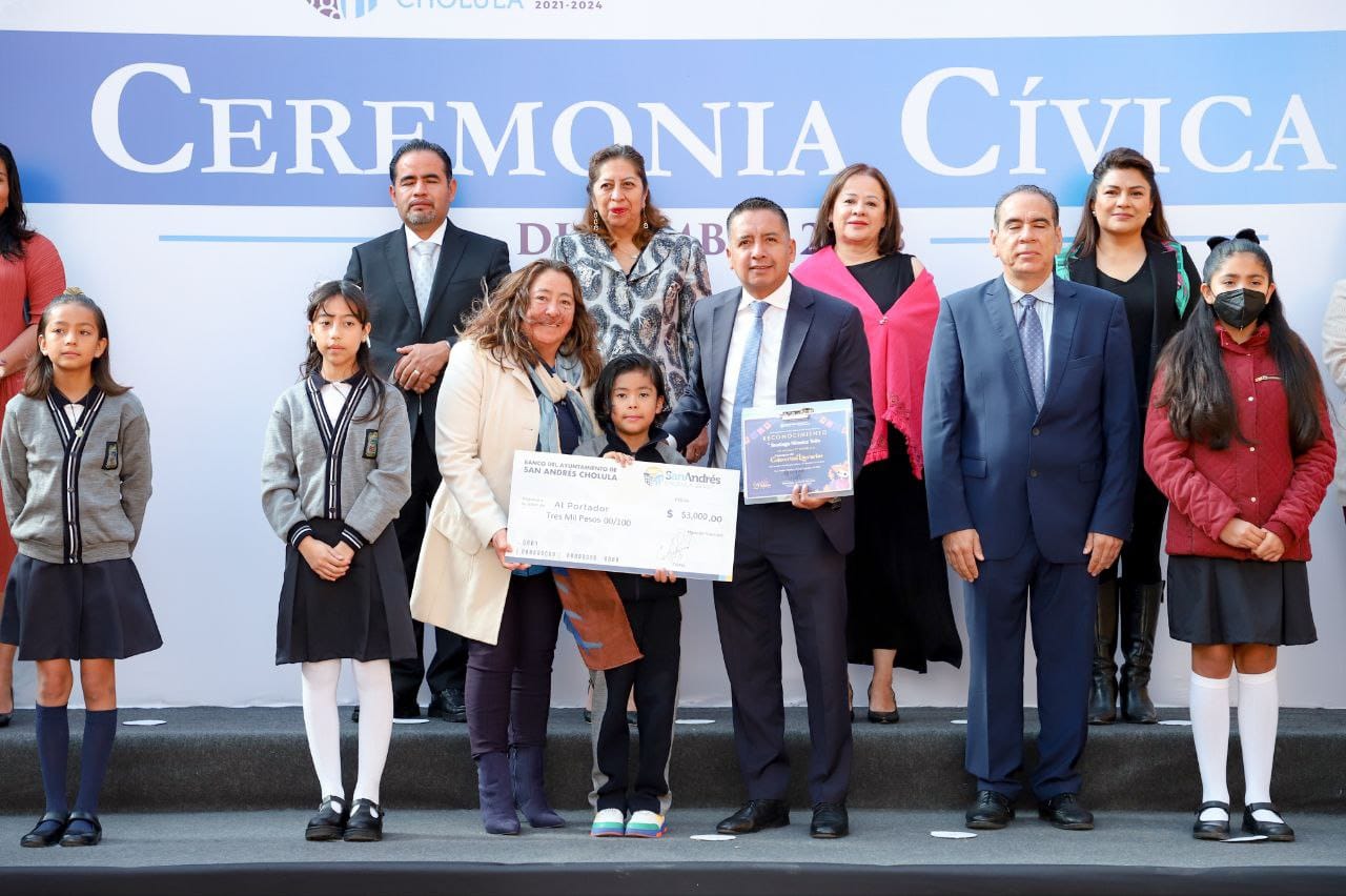 Llama Mundo Tlatehui a trabajar con compromisos para San Andrés Cholula