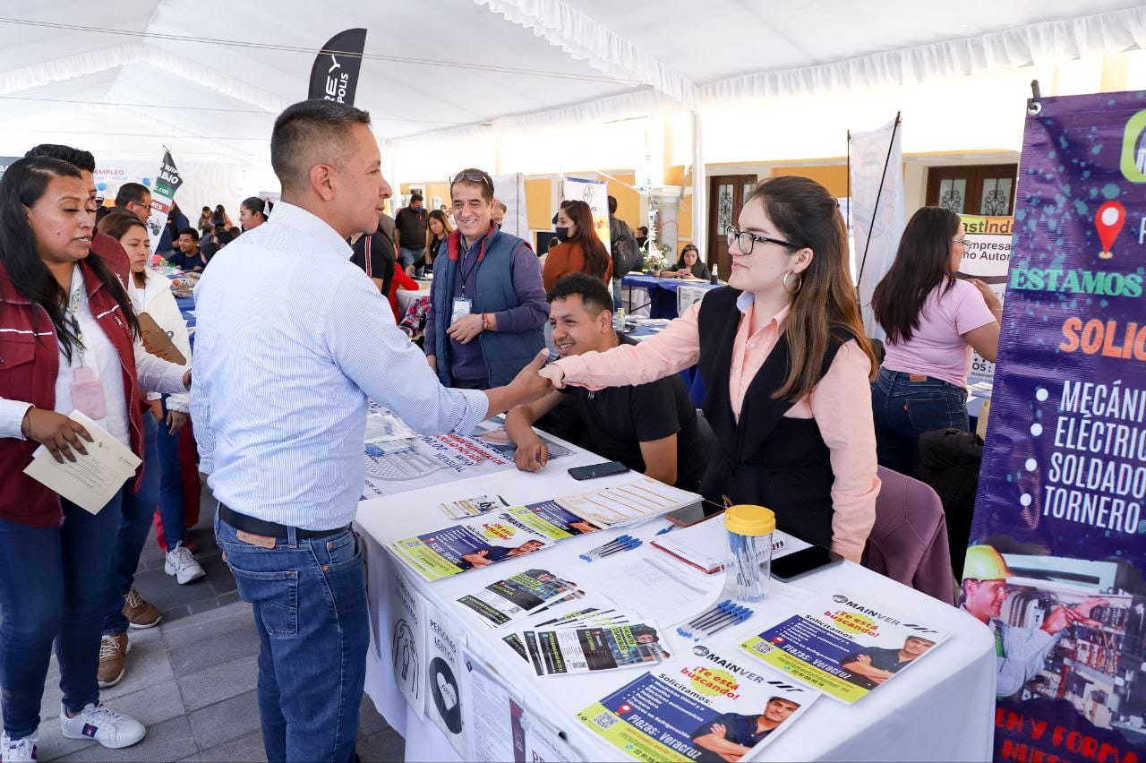 Realizan Ayuntamiento de San Andrés Cholula y Secretaría del Trabajo Primera Feria del Empleo de 2024