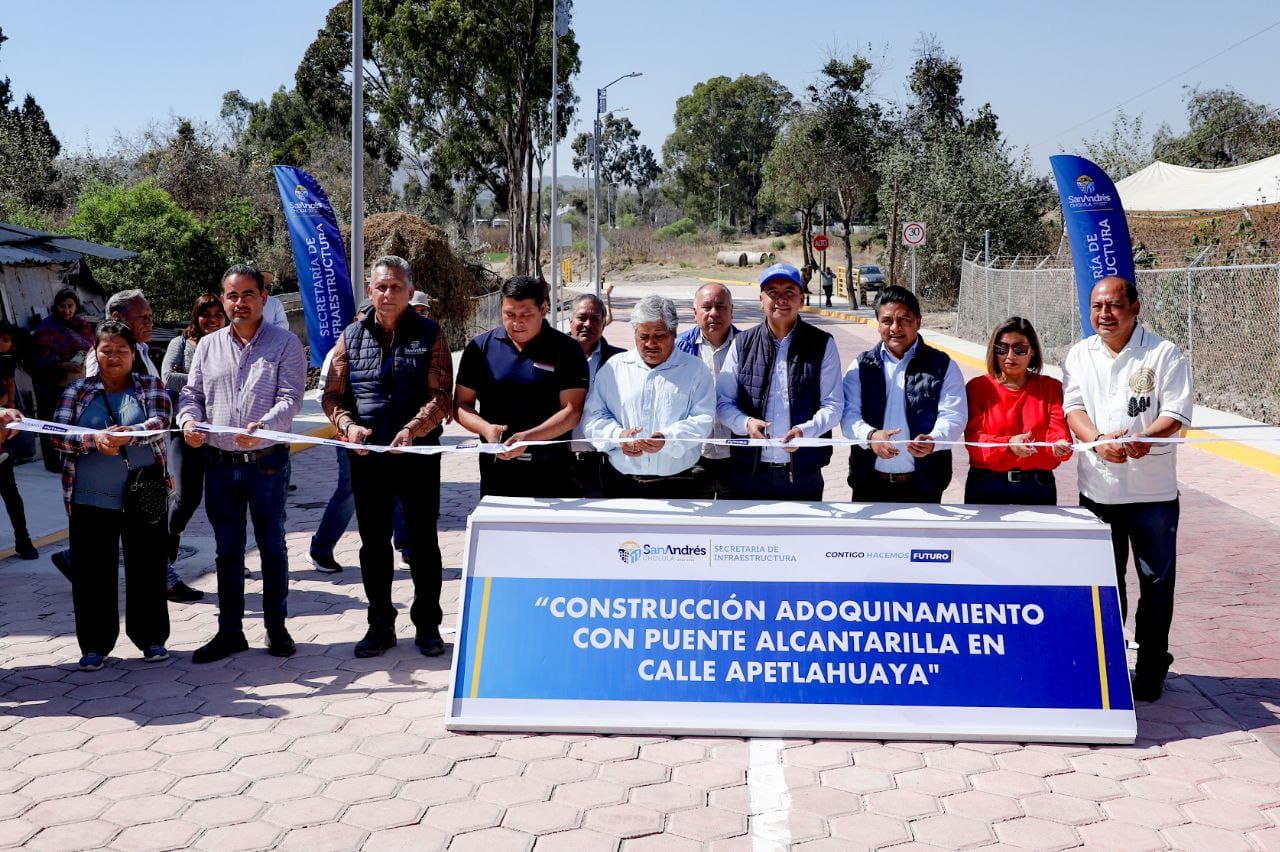 Inauguran acoquinamiento con puente alcantarilla en Cacalotepec, San Andrés Cholula
