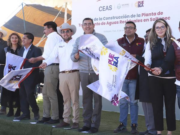Con planta de tratamiento de aguas residuales, gobierno estatal garantiza salud pública en Soltepec