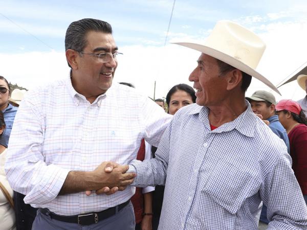 Con visión de AMLO, gobierno de Puebla trabaja incansablemente por los que menos tienen: Sergio Salomón