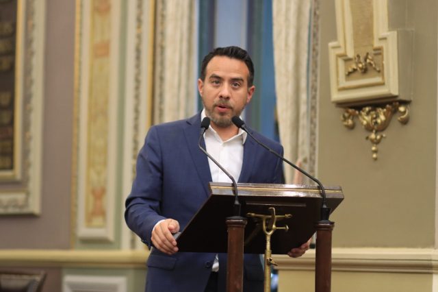 Congreso del Estado recibe iniciativa para expedir la Ley de Servicios Inmobiliarios