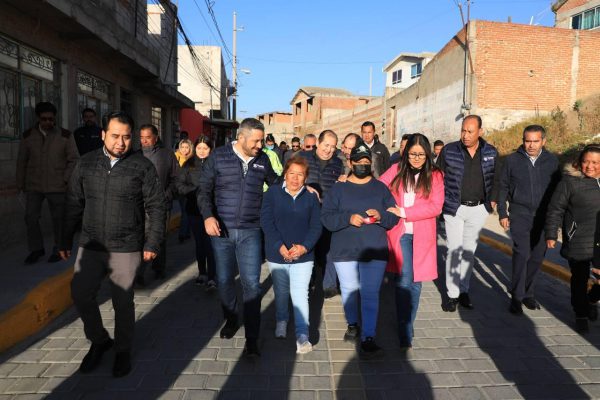 Entrega Gobierno Municipal cinco nuevas calles en San Pablo Xochimehuacan