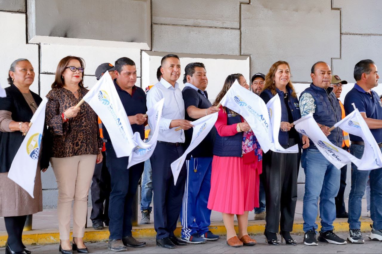 Inicia Mundo Tlatehui rehabilitación con concreto estampado en la Calle 14 Oriente