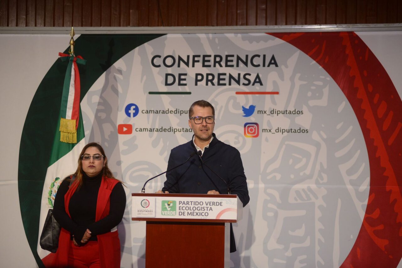 Pide Juan Carlos Natale conocer el estado que guarda la gestión y disposición de los residuos sólidos en Puebla