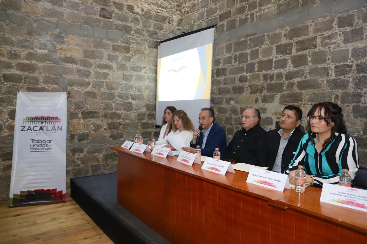 Sala Constitucional del Poder Judicial de Puebla lleva a cabo diálogos respecto a los medios de defensa de la Constitución en universidades