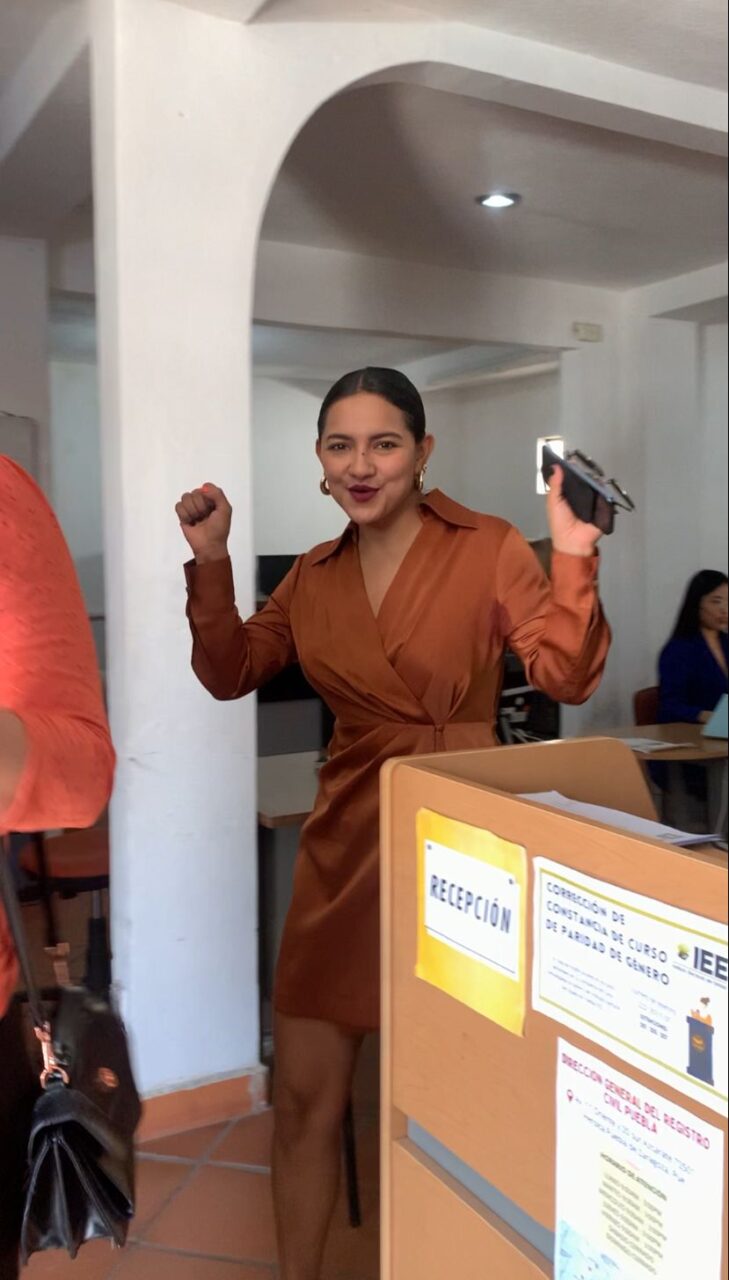 Yoselin Paredes Guevara se registra como candidata a la Diputación Local del Distrito 16 porMovimiento Ciudadano