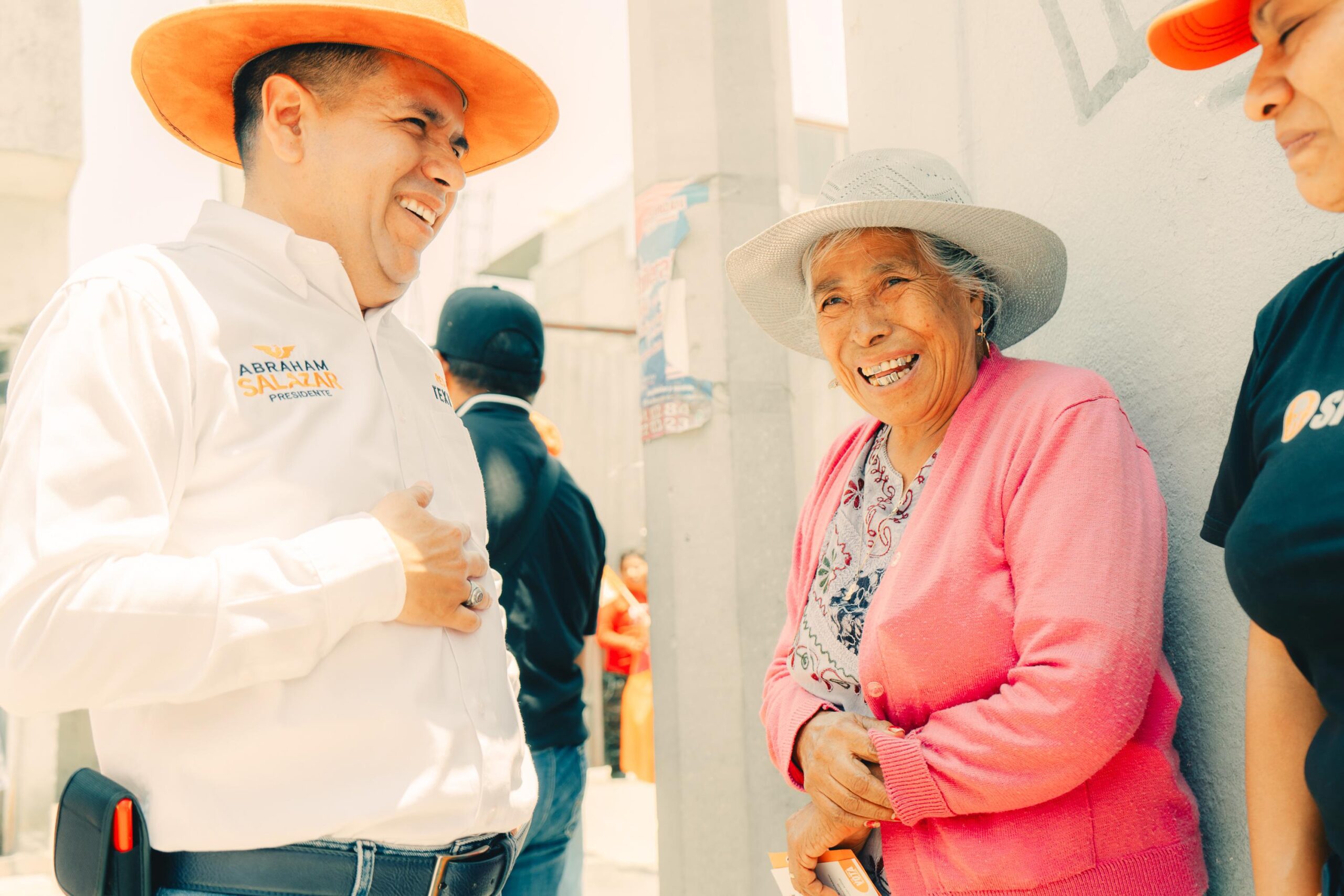 Reciben con ánimo propuestas de Abraham Salazar en San Baltazar Temaxcalac