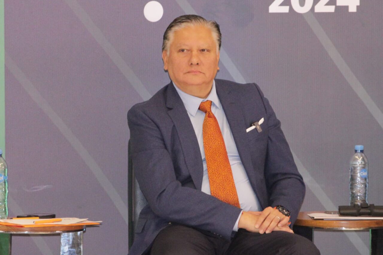 Fernando Morales Martínez propone reducir el impuesto sobre la nómina y promover la transparencia en su administración