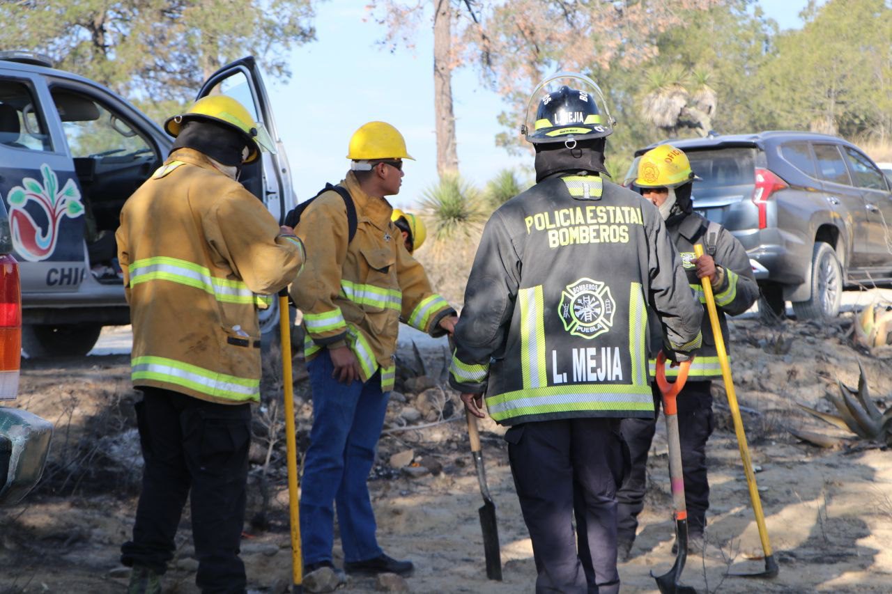 Controlan al 80 % el incendio en Libres