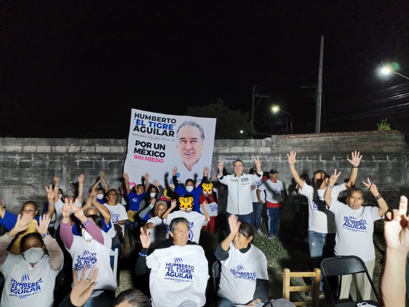 Se reúne Humberto Aguilar con vecinos del Barrio de Jesús en San Pedro Cholula