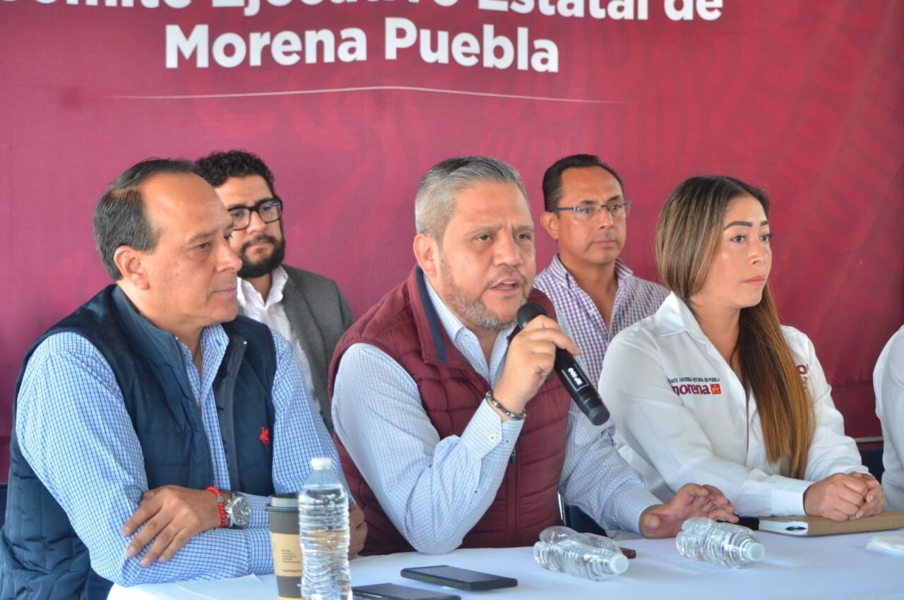 El 50.3 por ciento de las cuentas digitales en Puebla hacen guerra sucia contra Armenta, desde diferentes plataformas de redes sociales