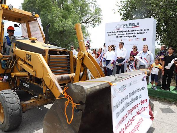 El gobernador Sergio Salomón presidió el arranque de la construcción de obra en Tlanepantla