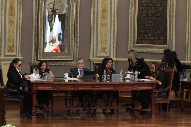 Aprueban en el Congreso sustitución de presidencias, secretarías y vocalías de diversas Comisiones y Comités