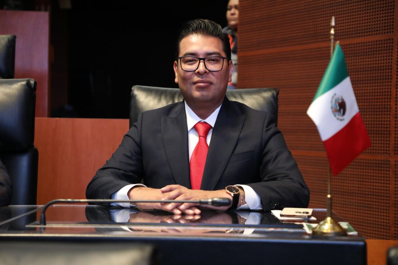 Néstor Camarillo asume como Senador de la República y reafirma su compromiso con Puebla y México