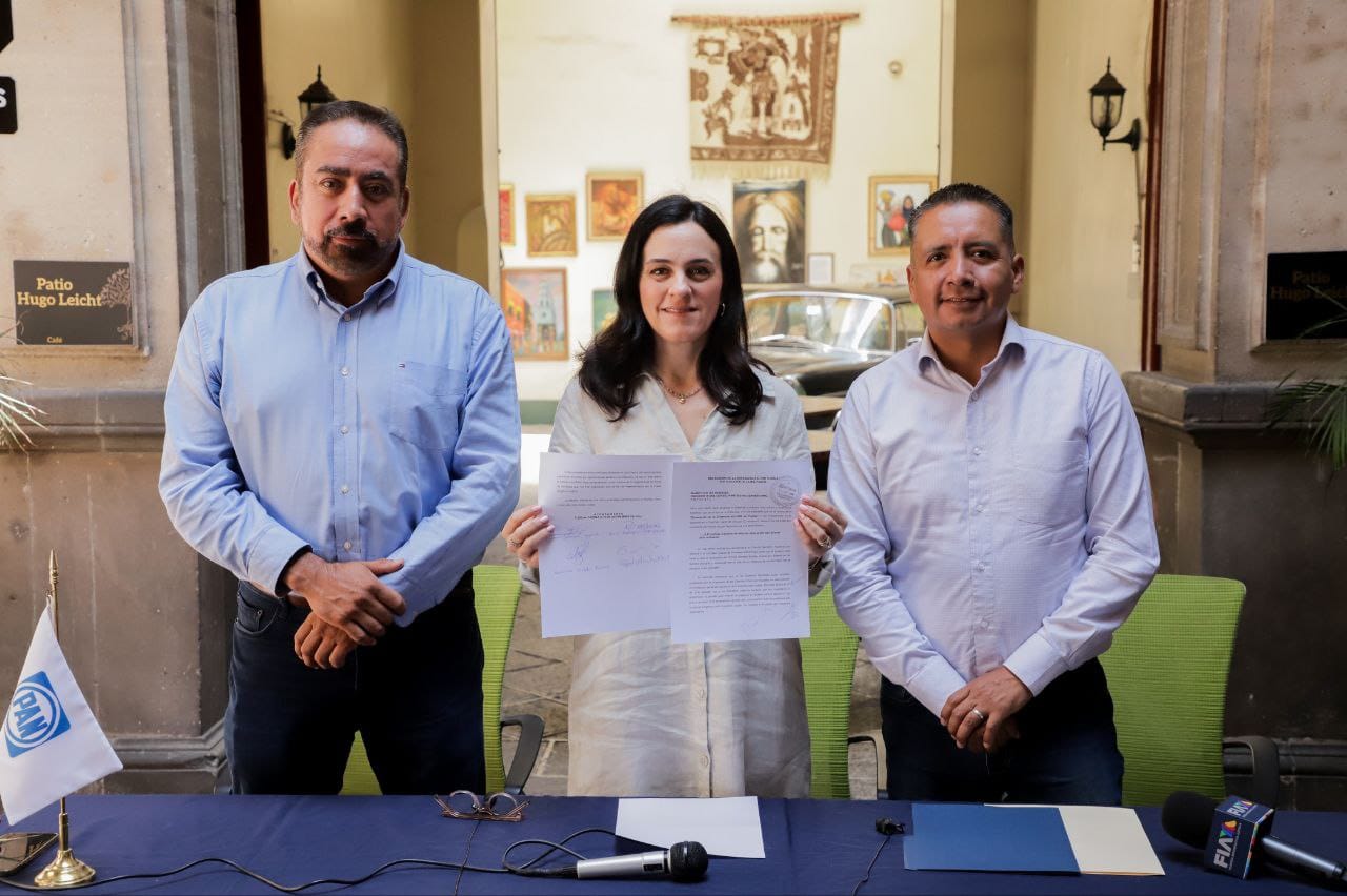 Exigen renovación inmediata de la dirigencia estatal del PAN en Puebla