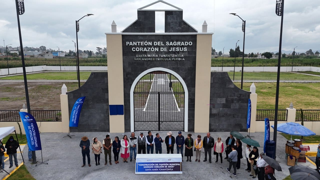 Cumple Mundo Tlatehui con Tonantzintla; entrega nuevo panteón.