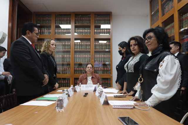 Declaran en el Congreso del Estado formalmente instalados cuatro Comités 