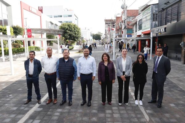 Concluye rehabilitación de espacios públicos en el Barrio de Santiago