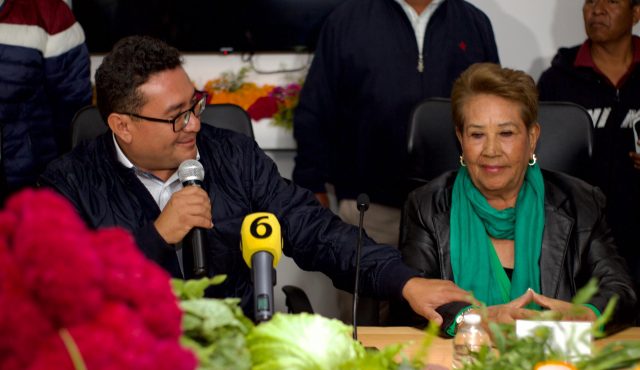 Impulsan en el Congreso del Estado a productores de flor de cempasúchil y terciopelo
