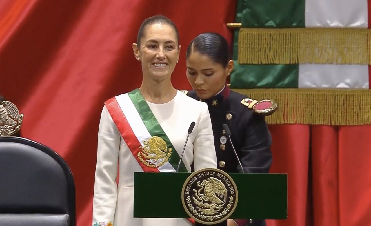 Claudia Sheinbaum toma protesta como primera presidenta de México